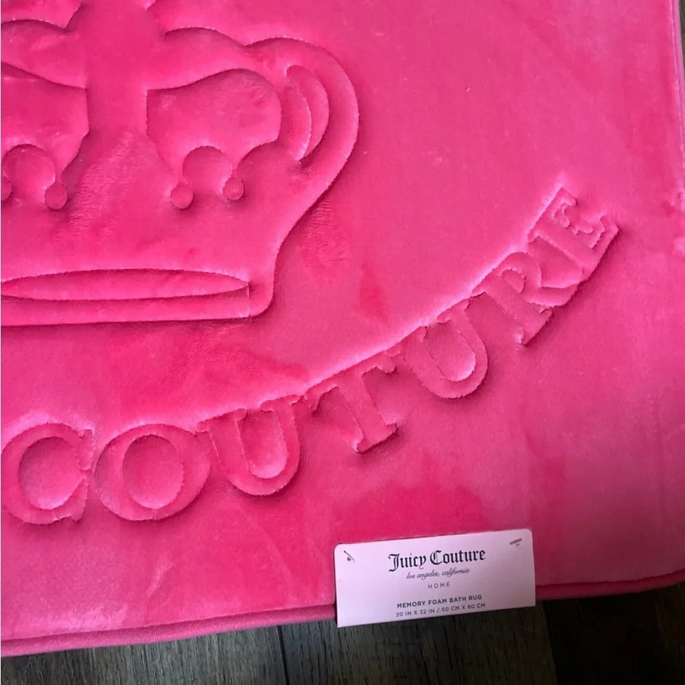 Juicy Couture Crown Bath Rug